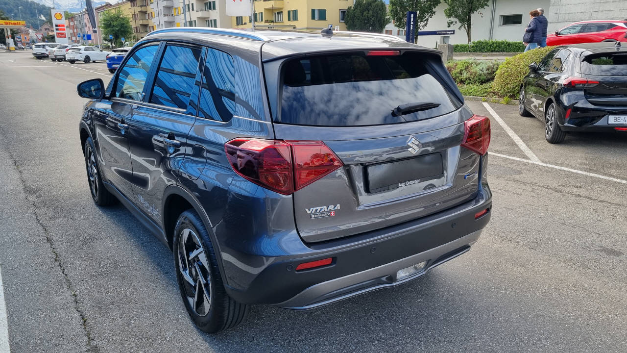SUZUKI Vitara 1.5 Piz Sulai Top Hybrid 4x4-image-5