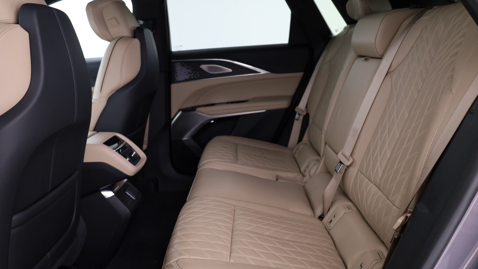 CADILLAC LYRIQ Sport 102 kWh AWD-image-7