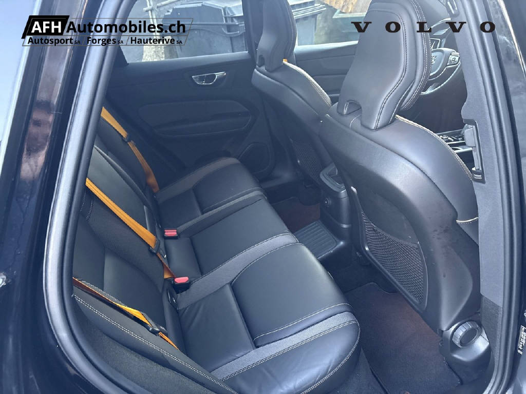 VOLVO XC60 2.0 T8 TE Polestar eAWD-image-15