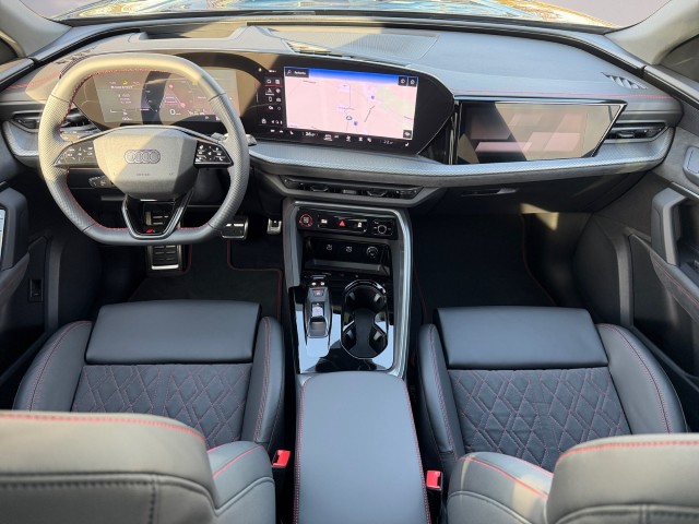 AUDI Q5 TFSI quatto 150 kW S-tronic-image-11
