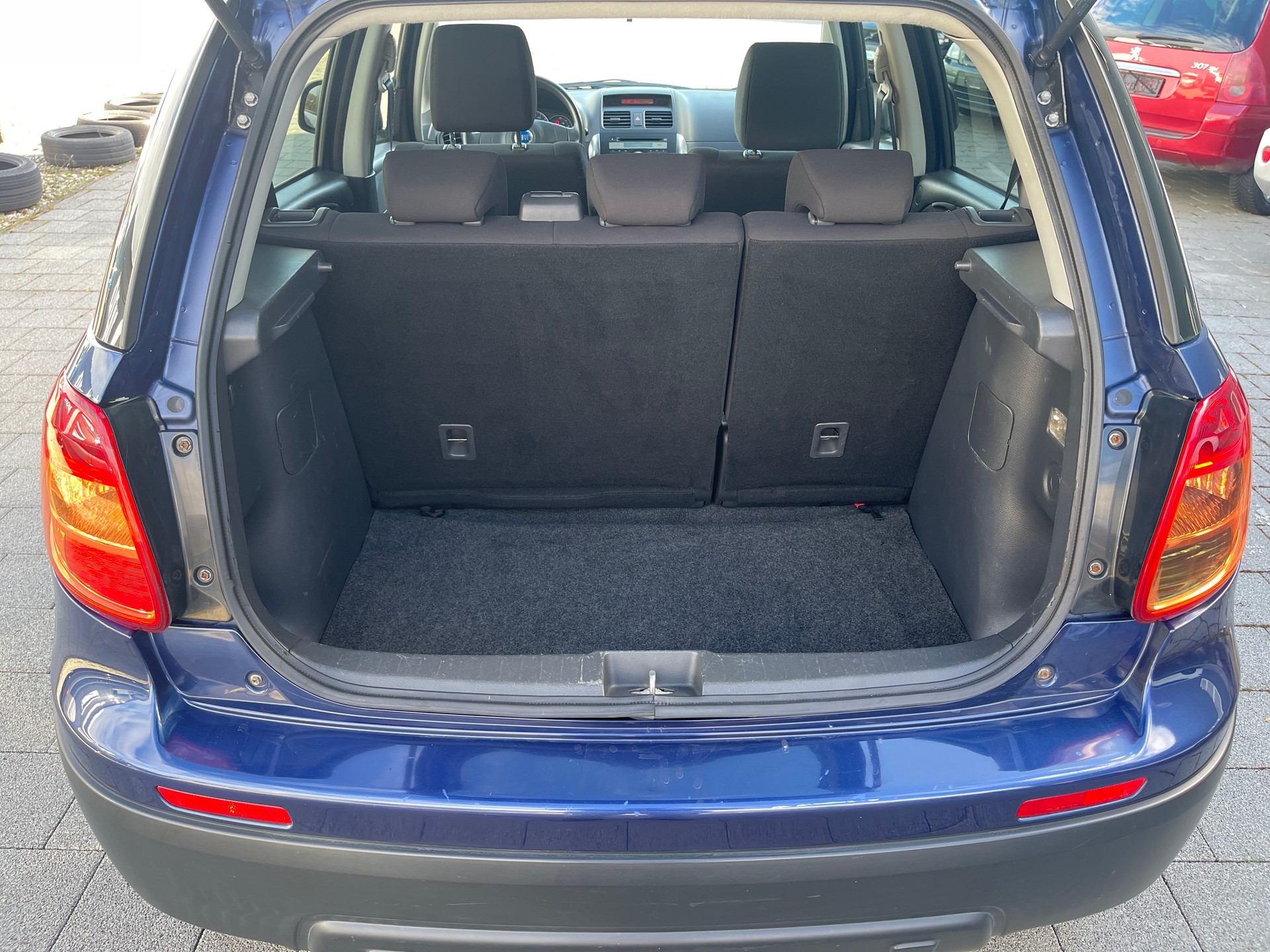 FIAT Sedici 1.9 JTD 4WD Freestyle-image-14