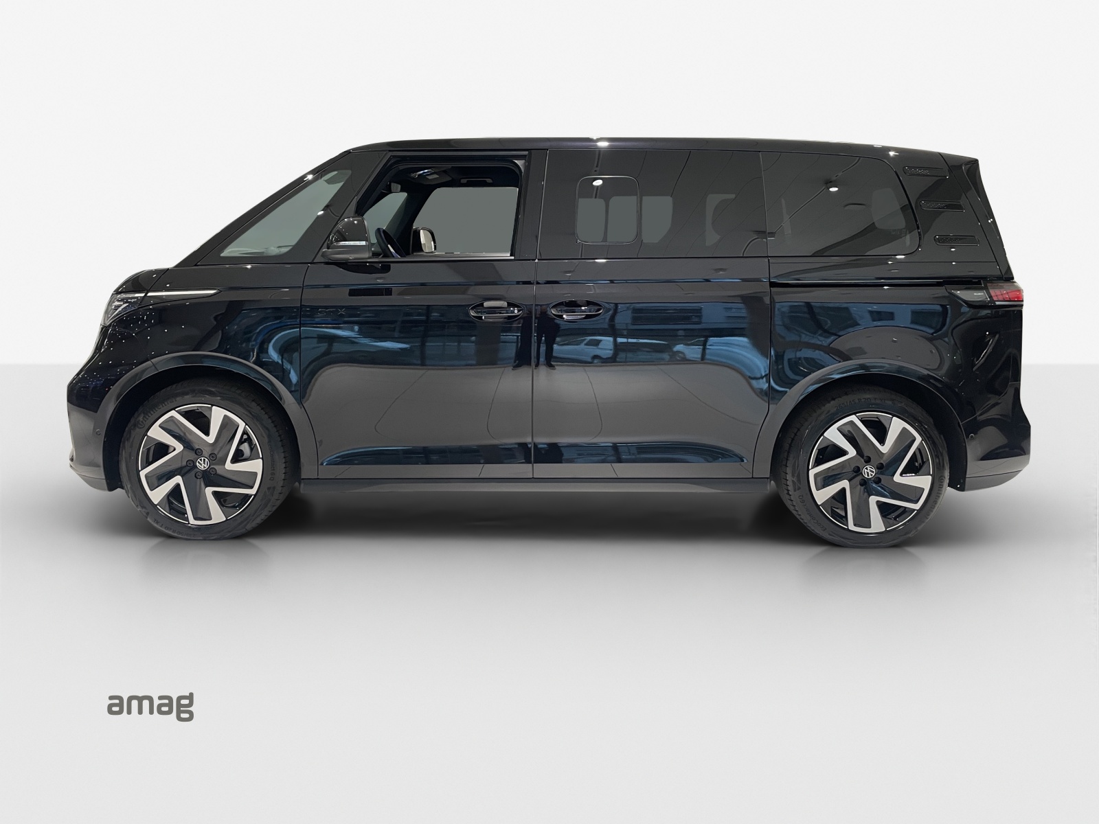 VW ID.Buzz NWB GTX 4 Motion-image-1