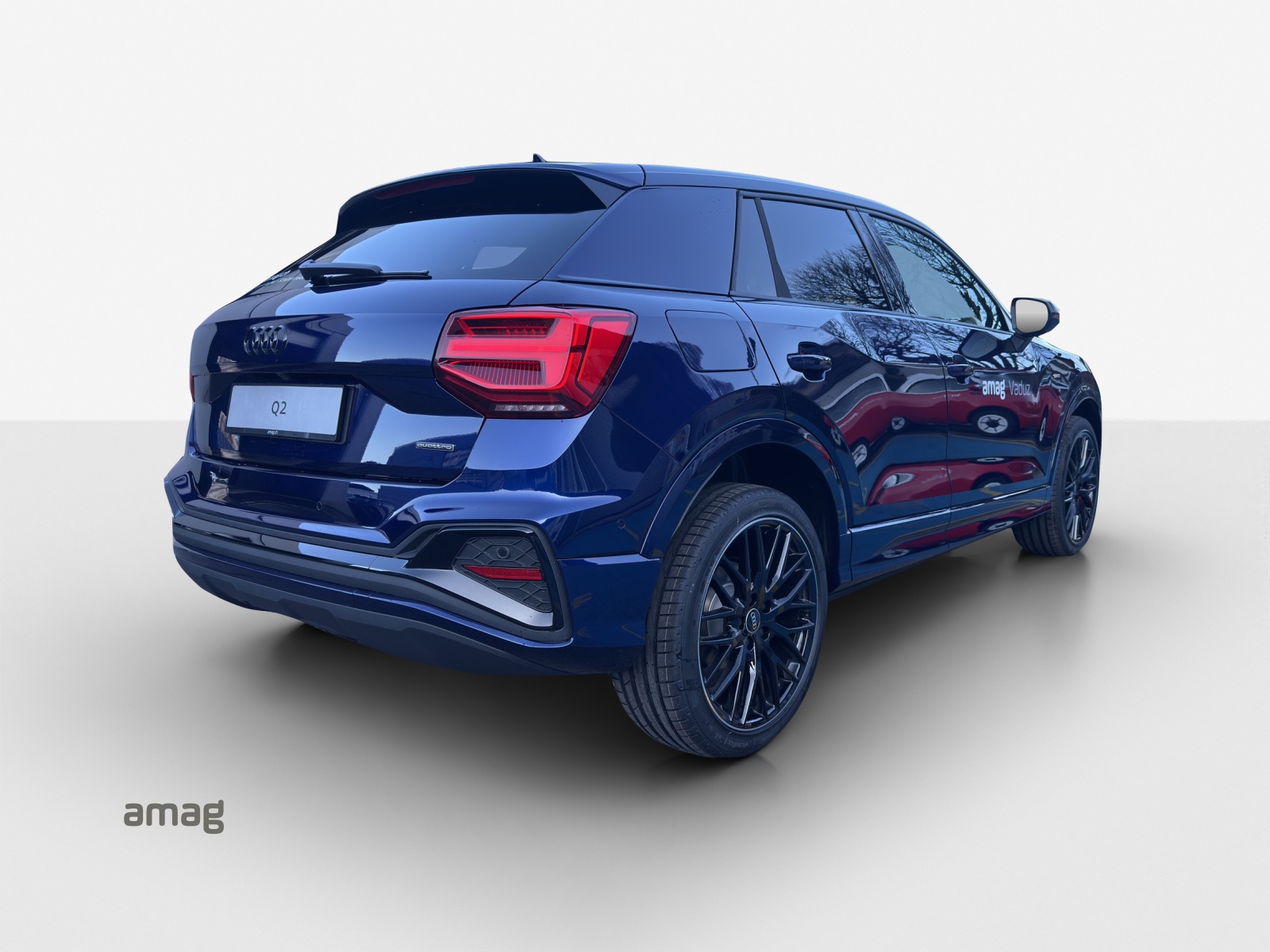 AUDI Q2 40 TFSI S line Attraction quattro S-tronic-image-4