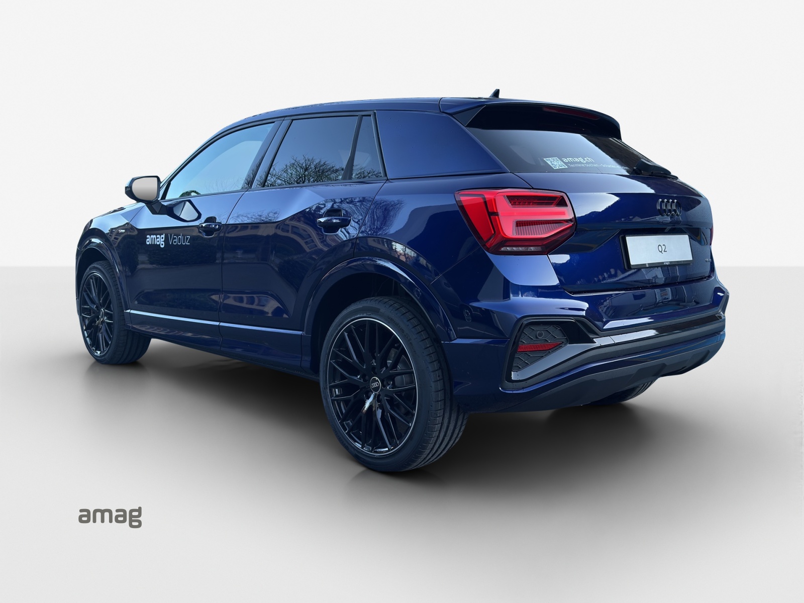 AUDI Q2 40 TFSI S line Attraction quattro S-tronic-image-2