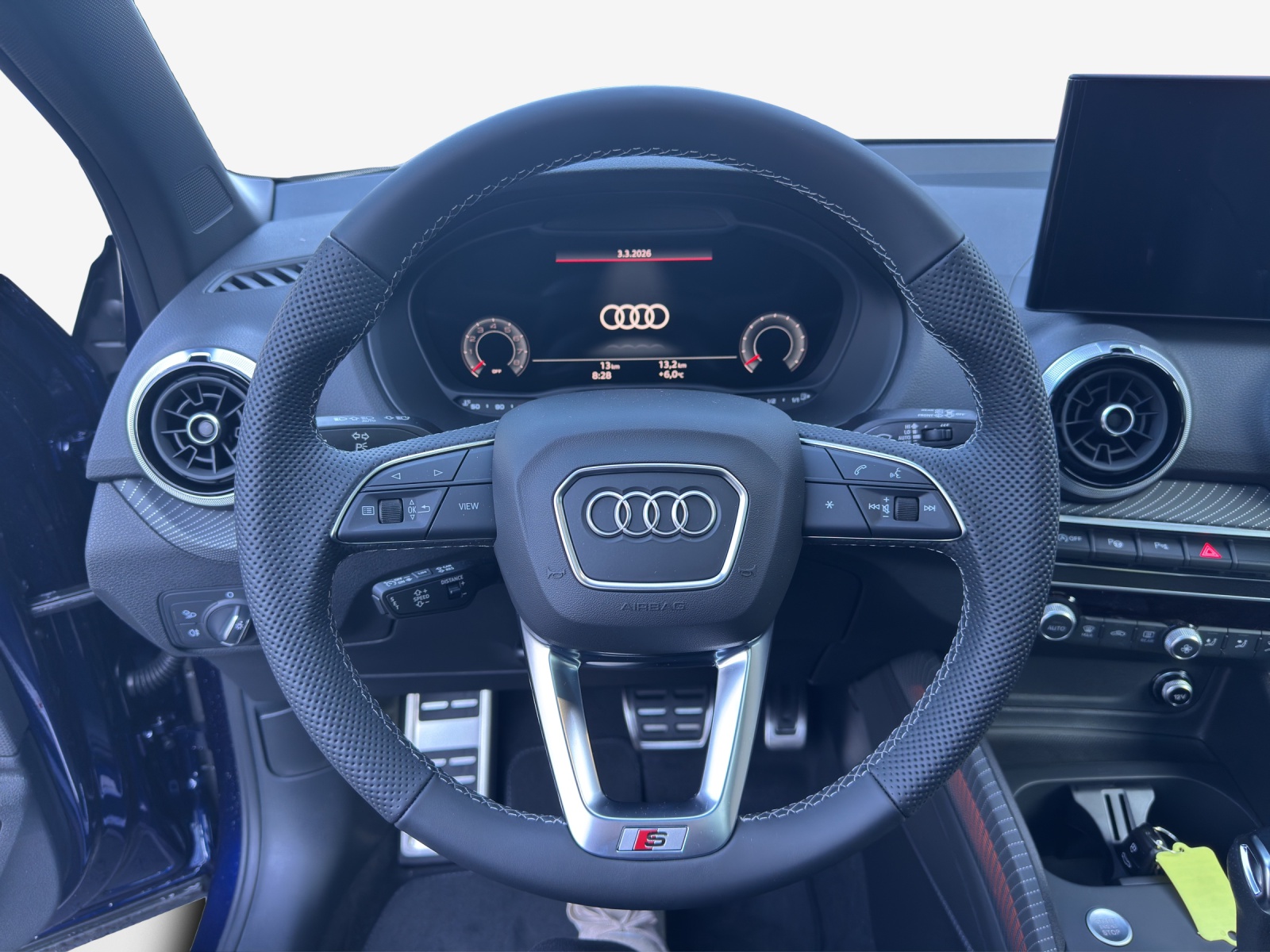 AUDI Q2 40 TFSI S line Attraction quattro S-tronic-image-9