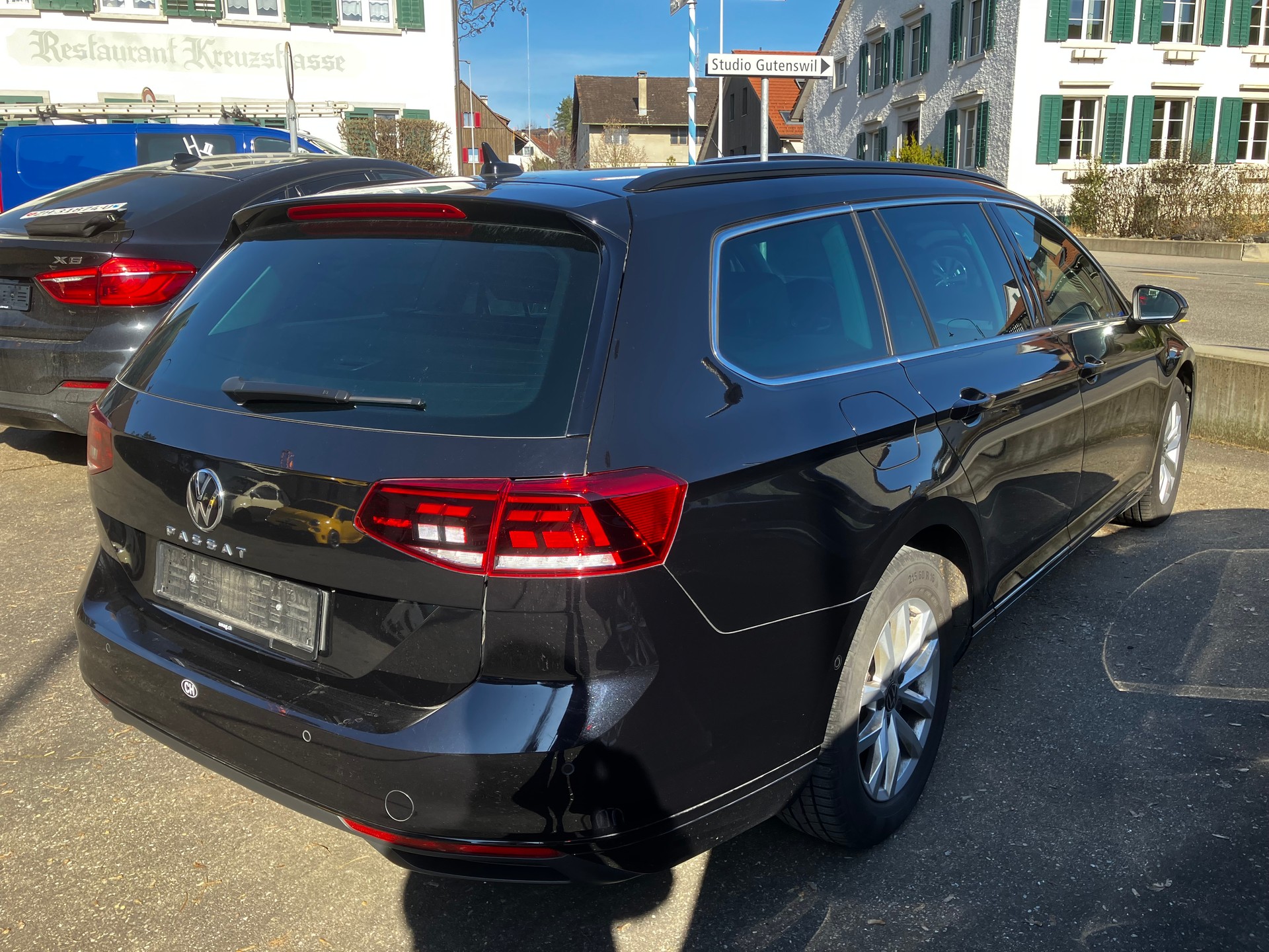 VW Passat 2.0 TDI BMT Business DSG-image-2