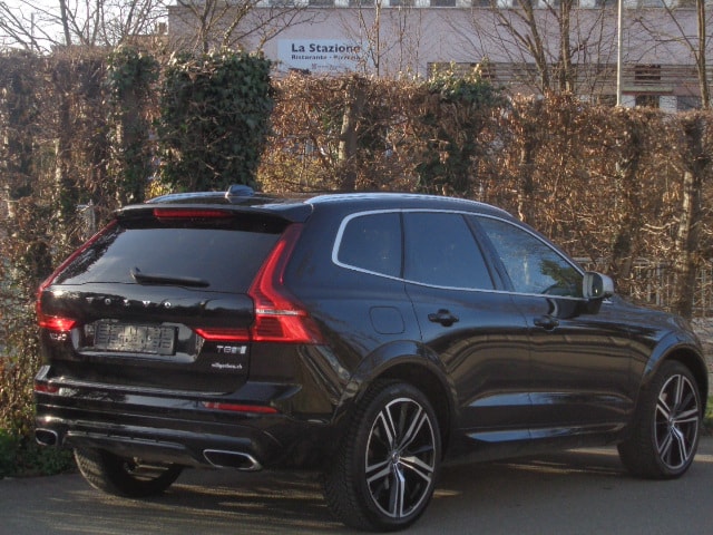 VOLVO XC60 T8 eAWD R-Design Geartronic-image-15