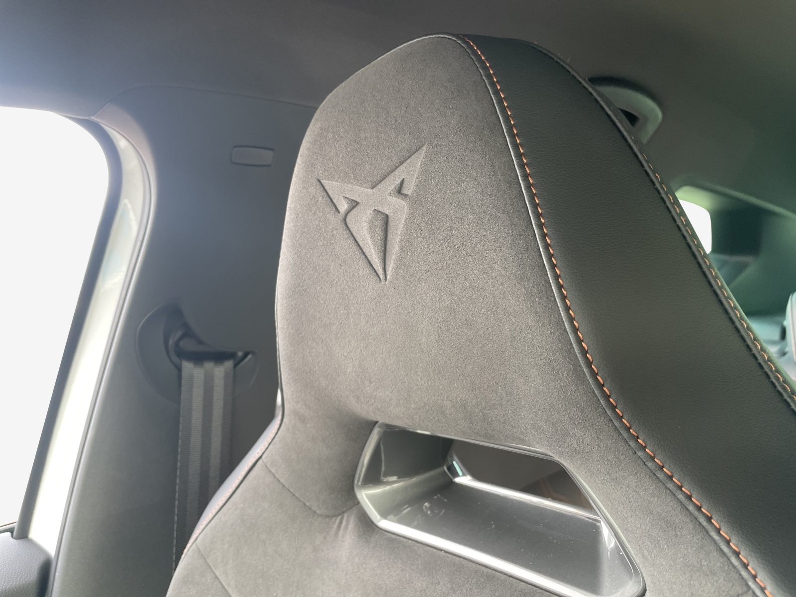 CUPRA Ateca 2.0TSI 4Drive DSG-image-15