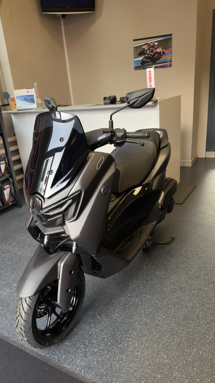 YAMAHA N-Max GPD 125-showroom-element-1