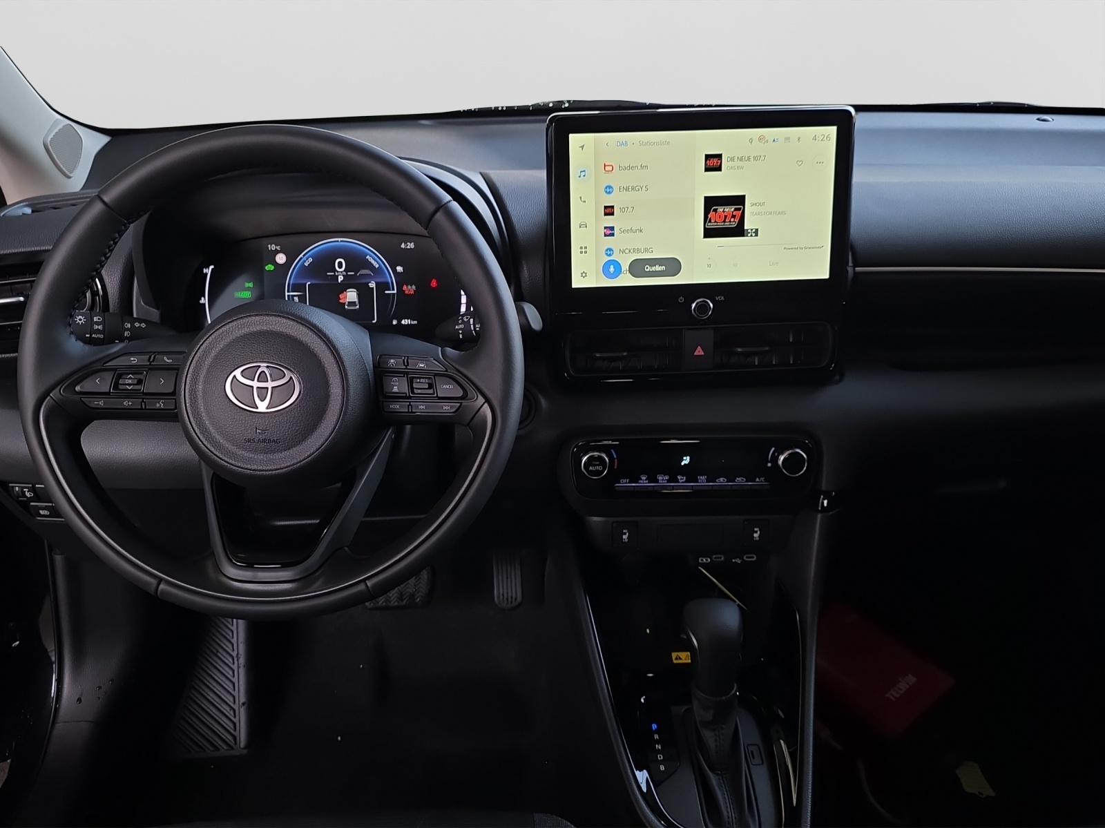 TOYOTA Yaris 1.5 VVT-i HSD Trend-image-12