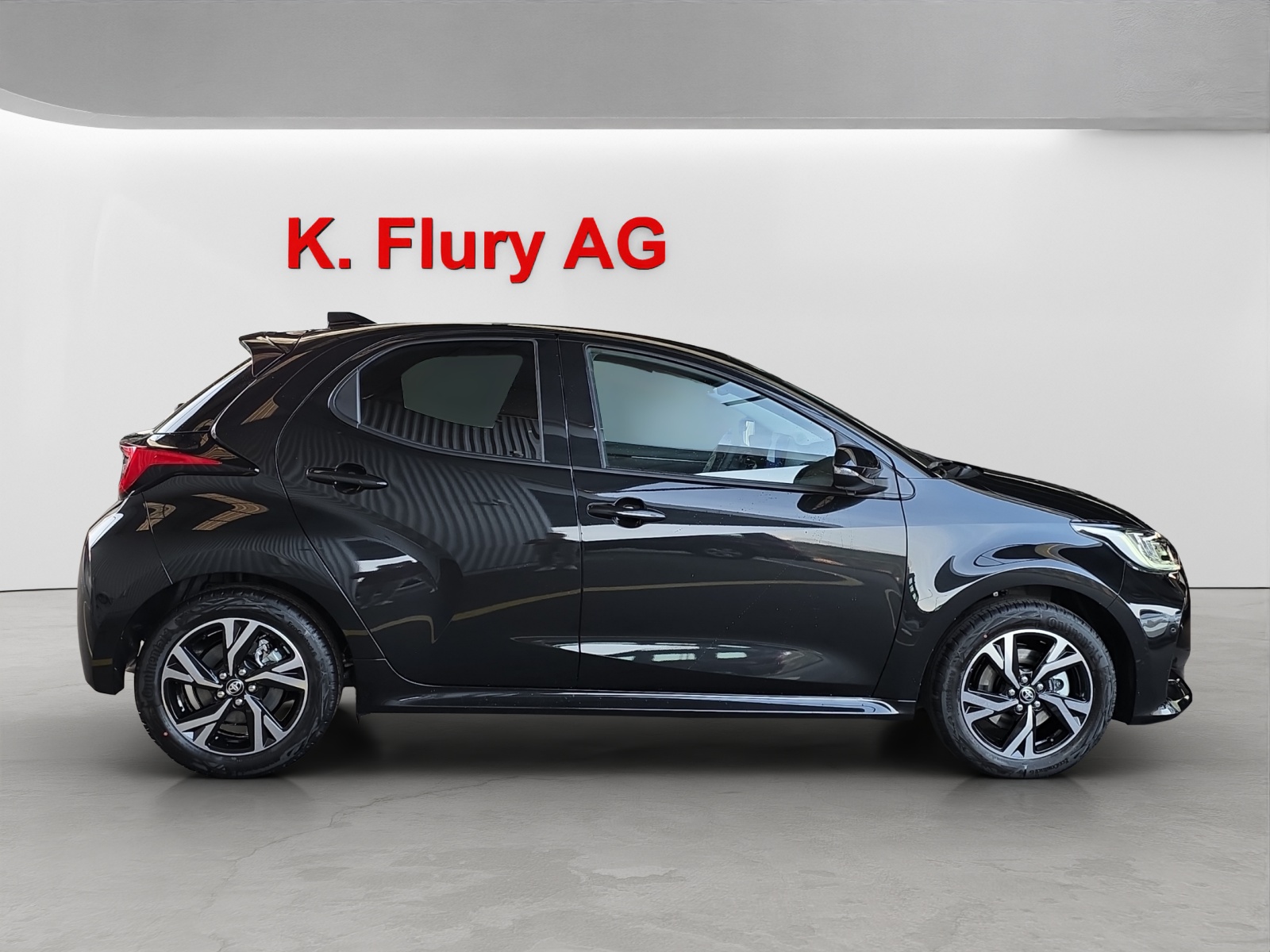 TOYOTA Yaris 1.5 VVT-i HSD Trend-image-5