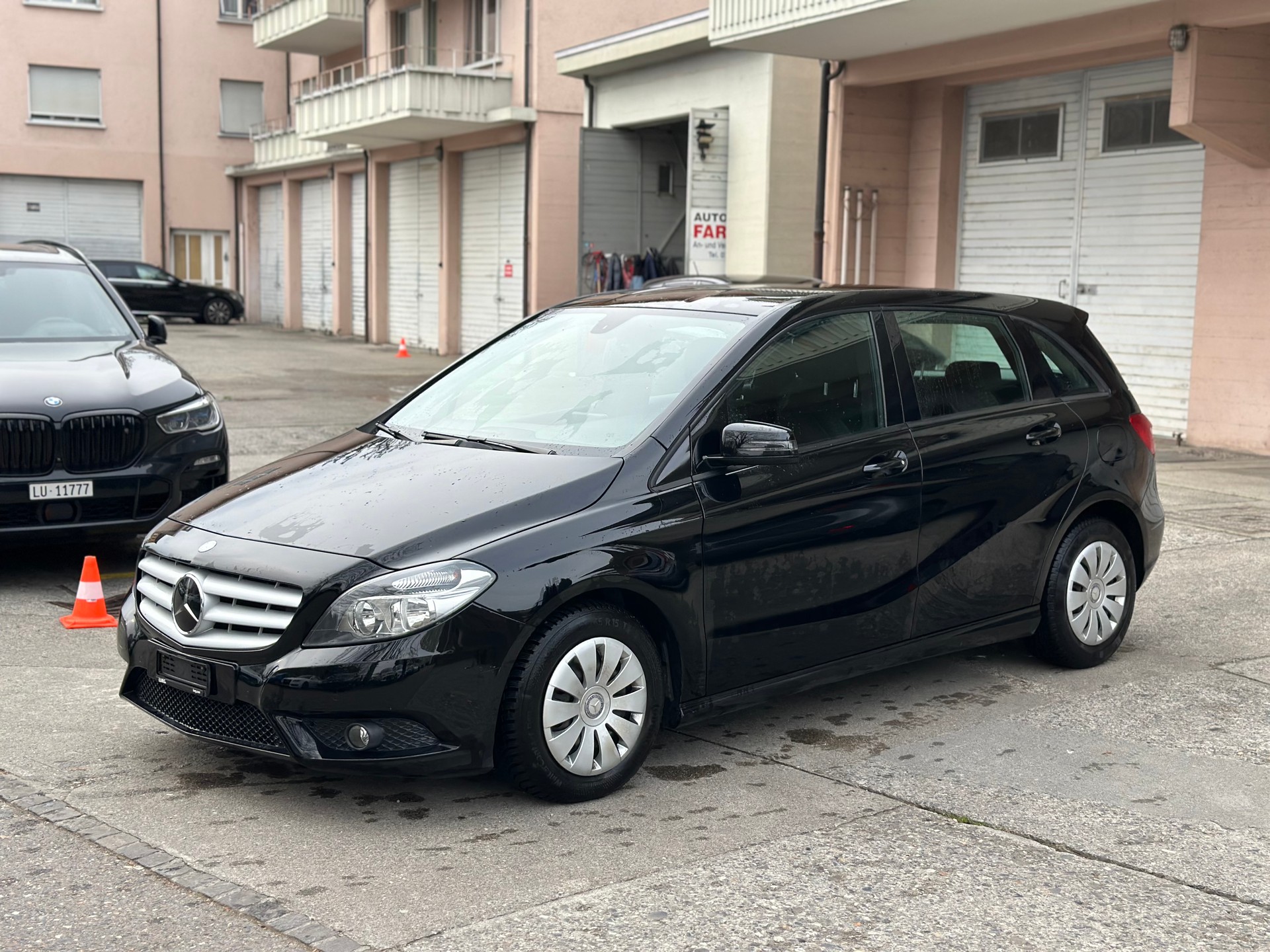 MERCEDES-BENZ B 180EC-image-5