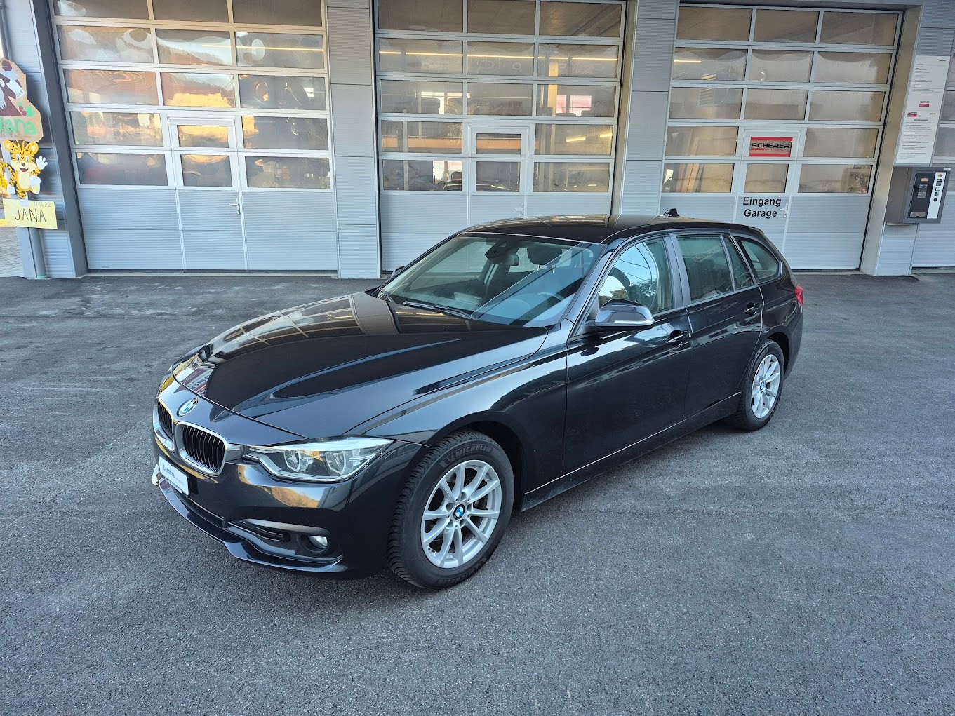 BMW 320d xDrive Touring Steptronic-image-8