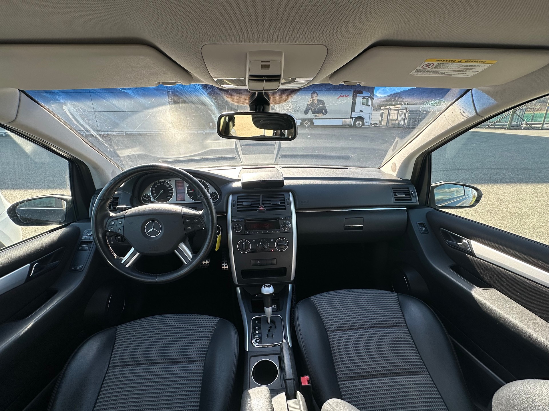 MERCEDES-BENZ B 180 CDI-image-8