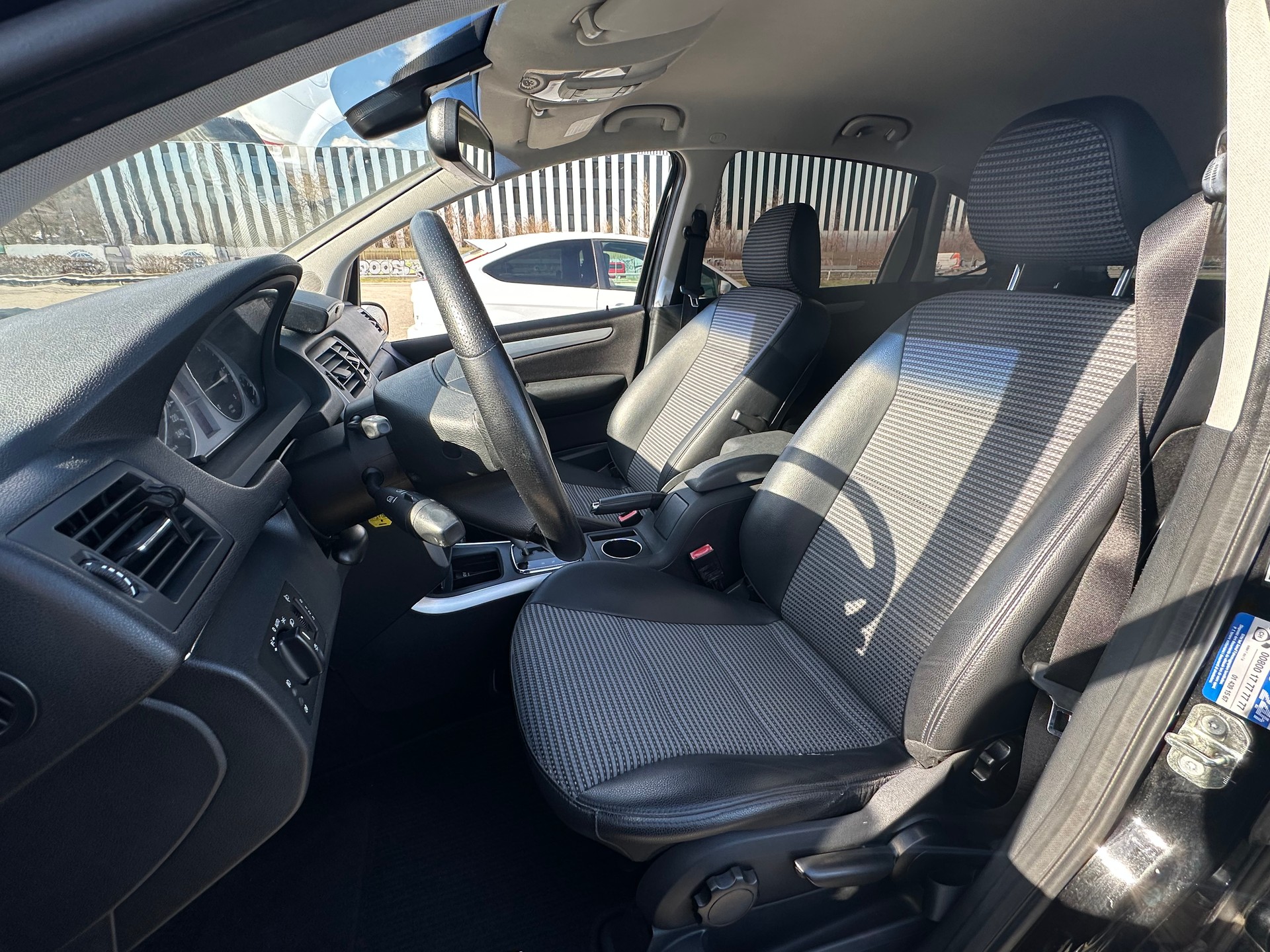 MERCEDES-BENZ B 180 CDI-image-6