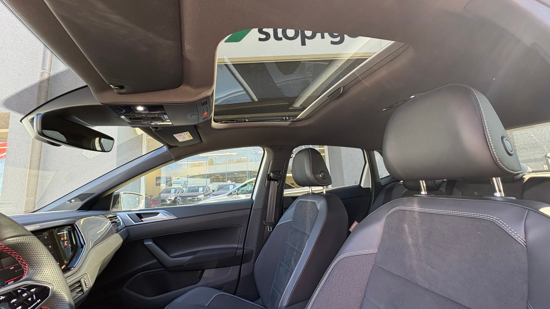 VW Polo 2.0 TSI GTI DSG-image-6