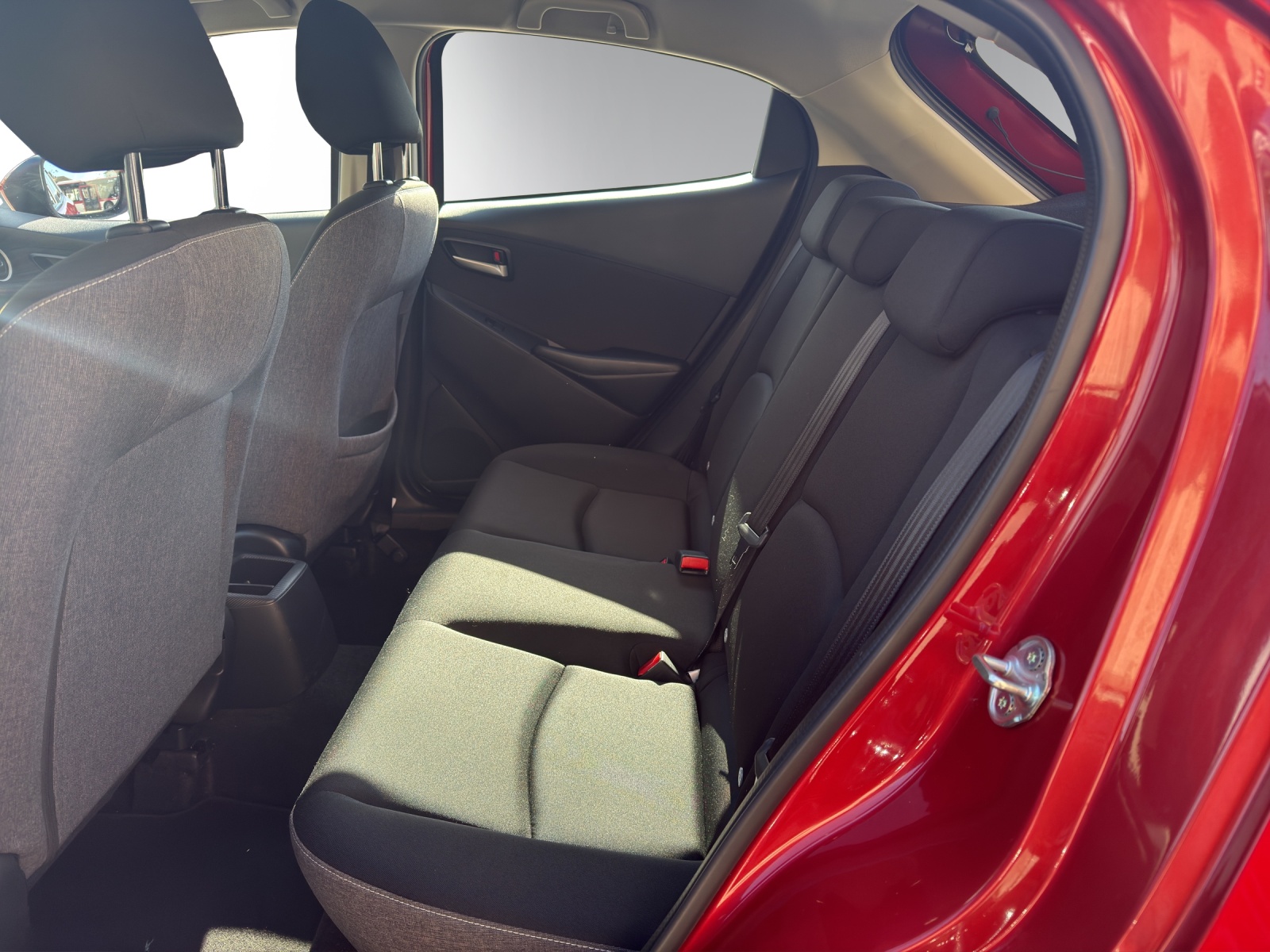 MAZDA 2 G 90 Center-Line A-image-8