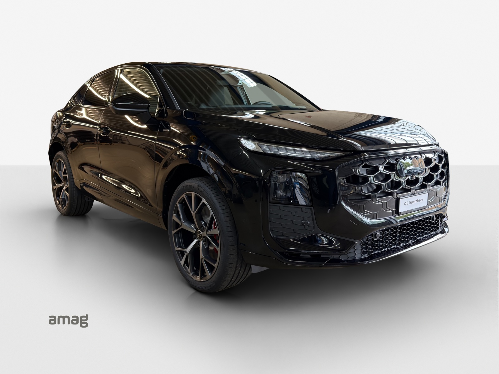 AUDI Q3 Sportback e-hybrid 200 kW S tronig-image-5
