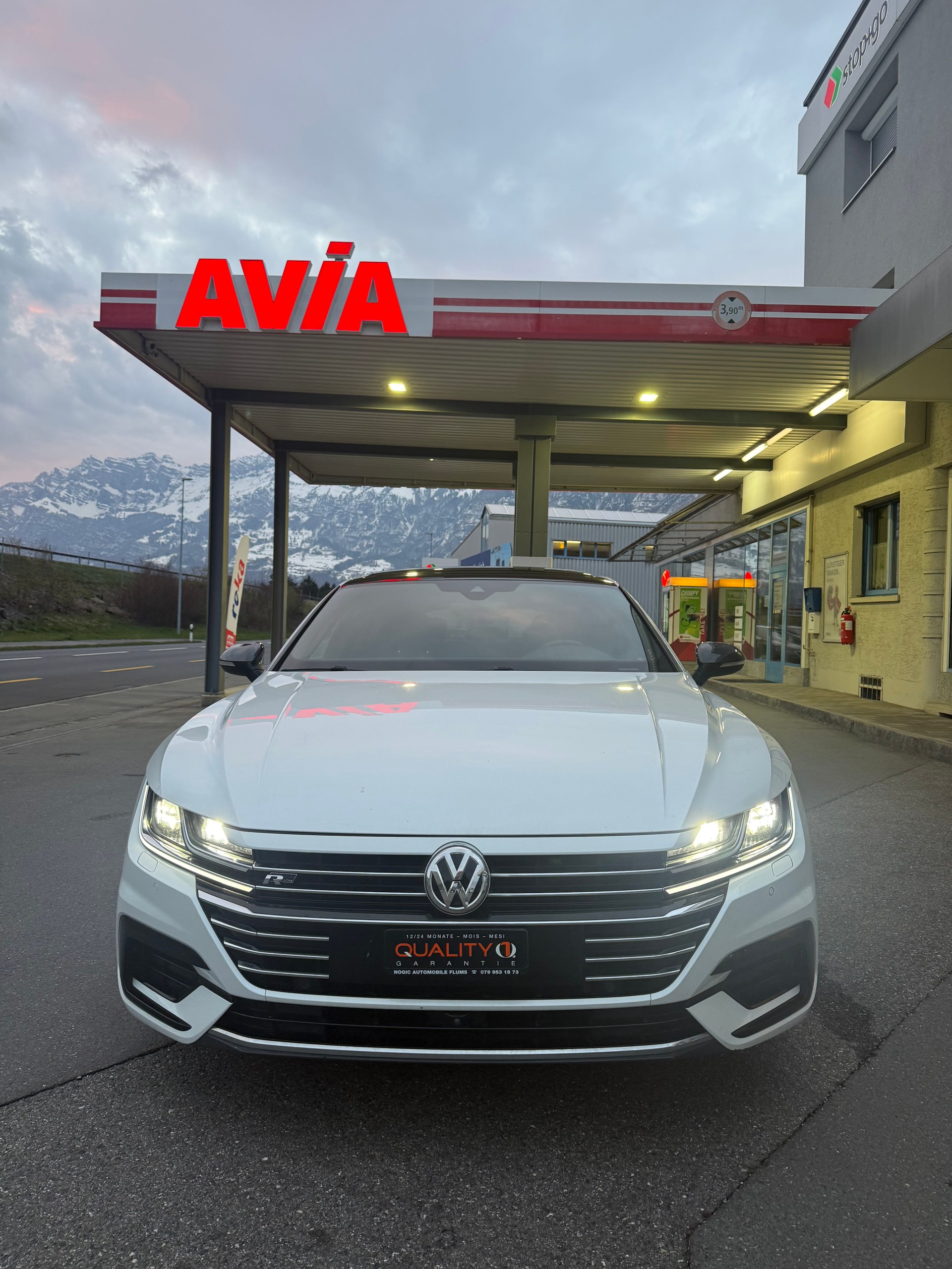 VW Arteon 2.0 TDI BMT R-Line DSG-showroom-element-3