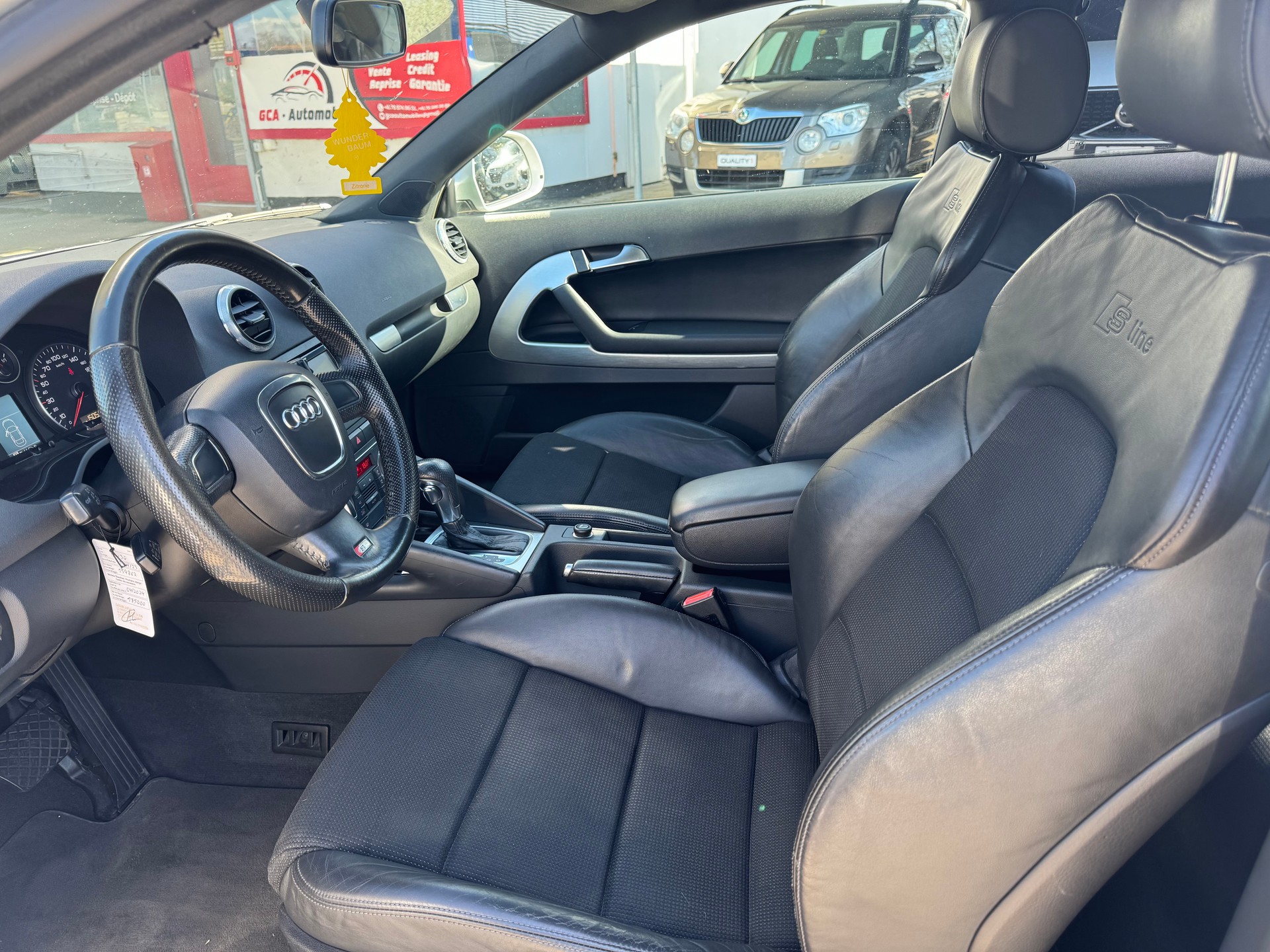 AUDI A3 Sportback 1.8 TFSI Ambition S-tronic S-line-image-7