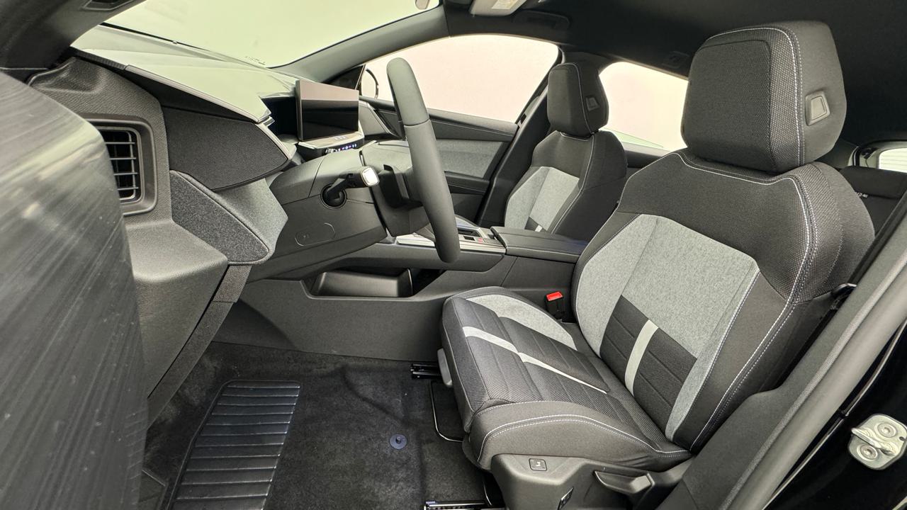 OPEL Grandland 1.6PHEV Edition eDCT-image-4