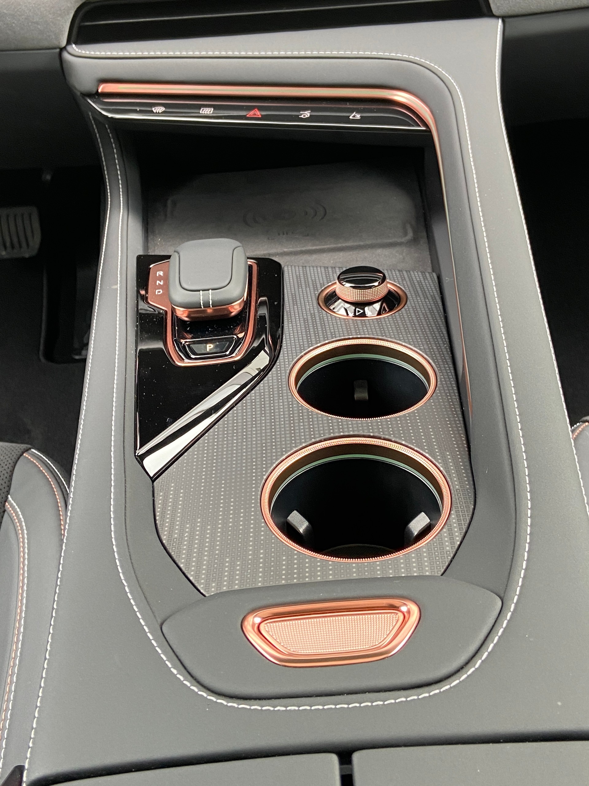 ZEEKR 001 96kWh Performace AWD-image-18