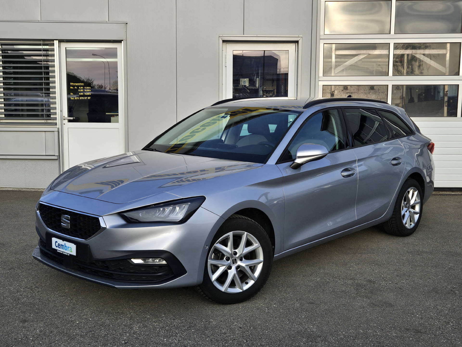 SEAT Leon ST 2.0 TDI Style DSG* Navi * Abstandsregeltempomat ACC *-showroom-element-1