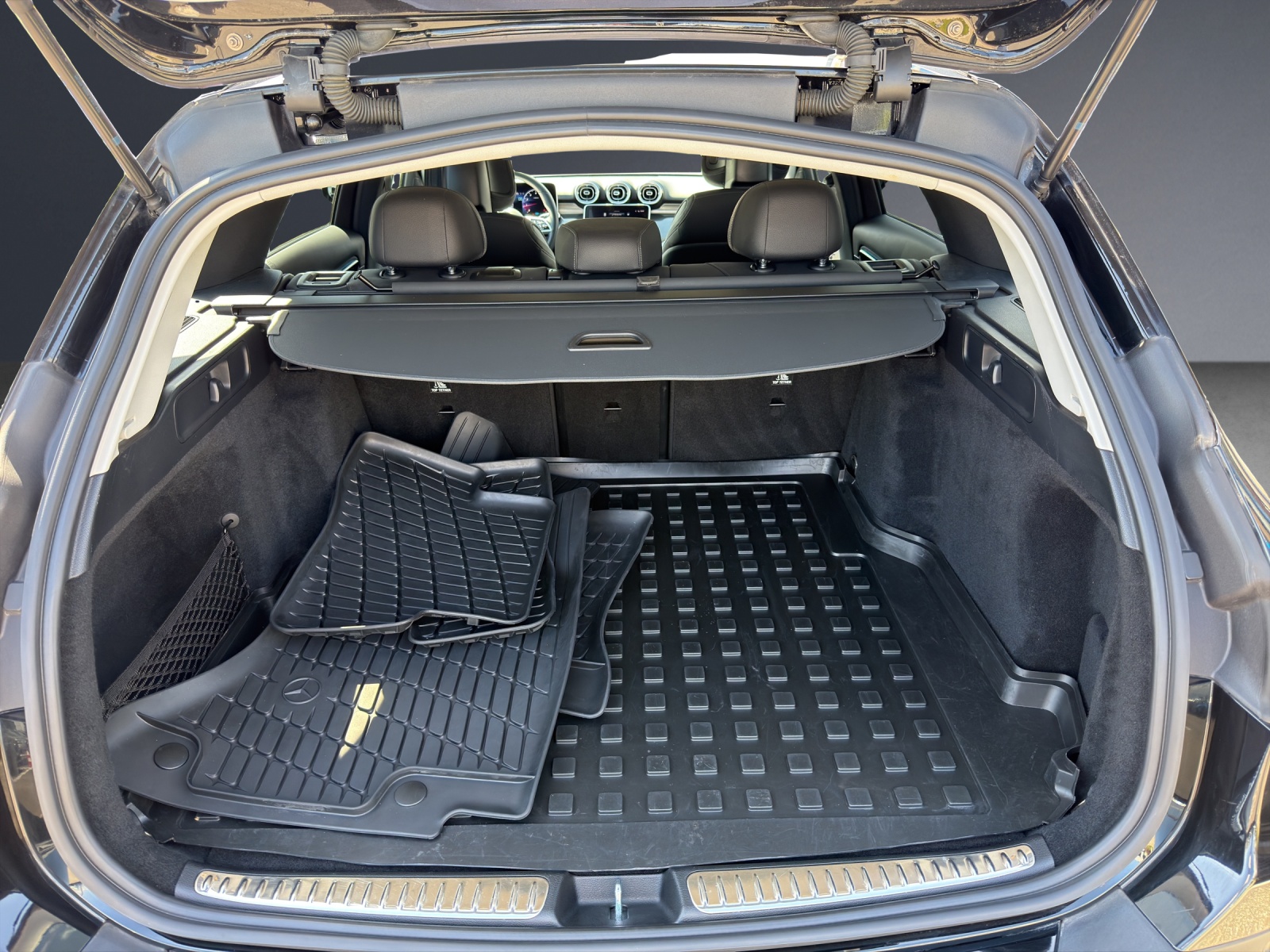 MERCEDES-BENZ C 200 T 4Matic All-Terain Avantgarde-image-11