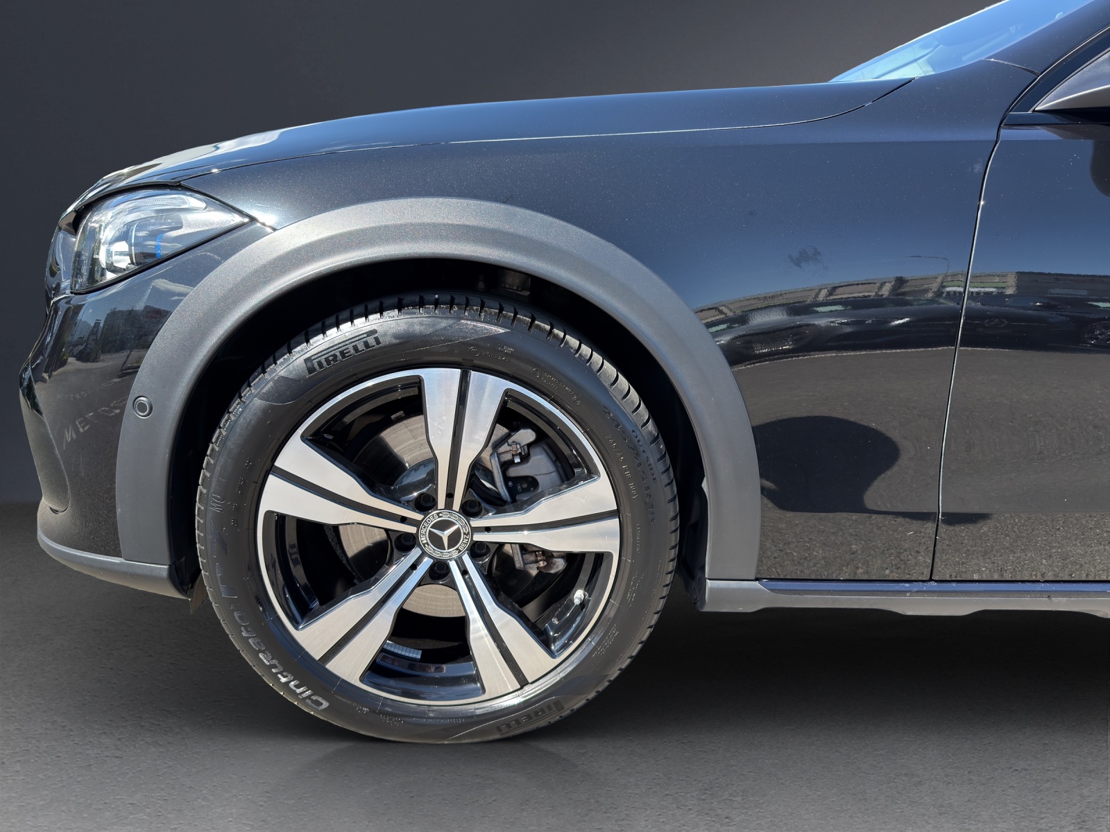 MERCEDES-BENZ C 200 T 4Matic All-Terain Avantgarde-image-9