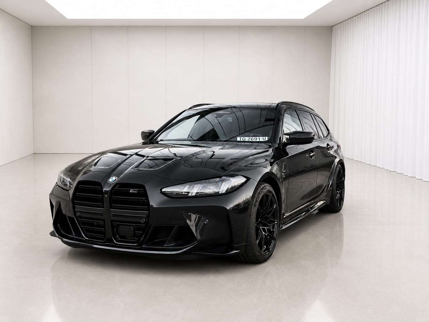 BMW M3 Touring xDrive Competition M-image-0