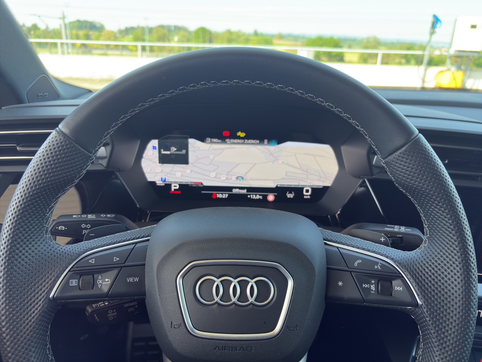 AUDI S3 Sportback 2.0 TFSI quattro S-Tronic-image-12