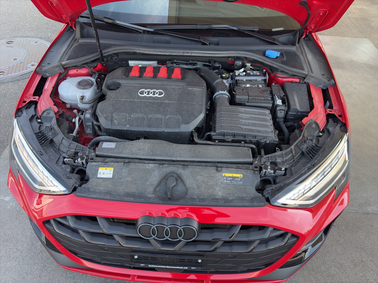 AUDI S3 Sportback 2.0 TFSI quattro S-Tronic-image-18