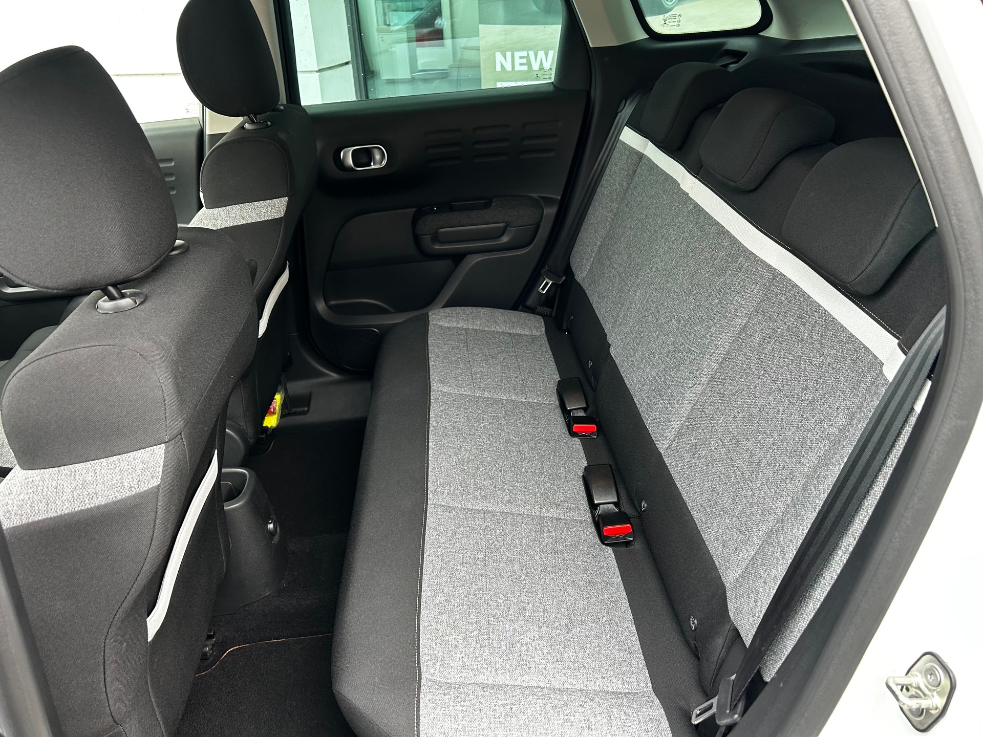 CITROEN C3 Aircross 1.2i PureTech Origins EAT-image-7