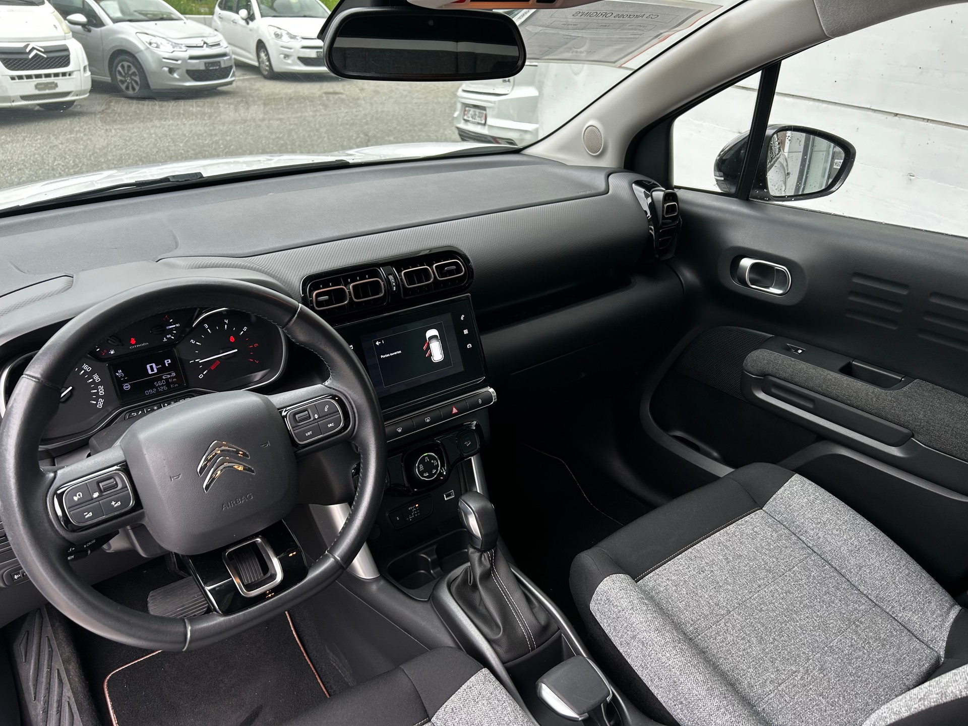 CITROEN C3 Aircross 1.2i PureTech Origins EAT-image-4