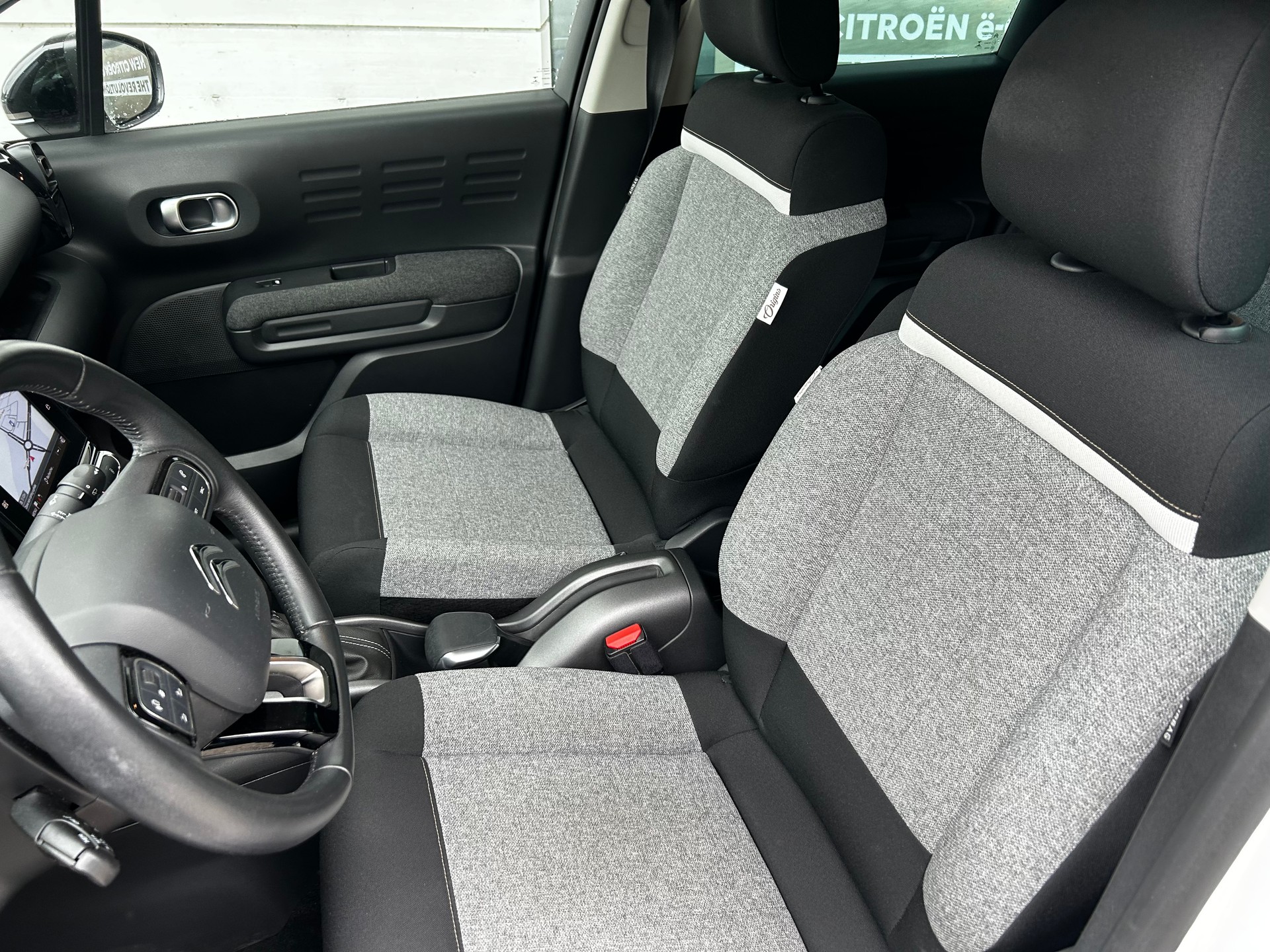 CITROEN C3 Aircross 1.2i PureTech Origins EAT-image-5
