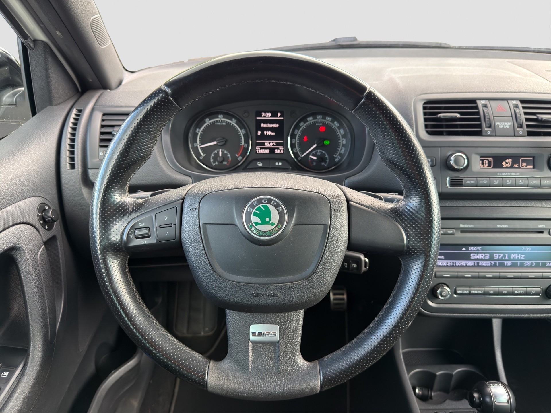 SKODA Fabia 1.4 TSI RS DSG-image-11