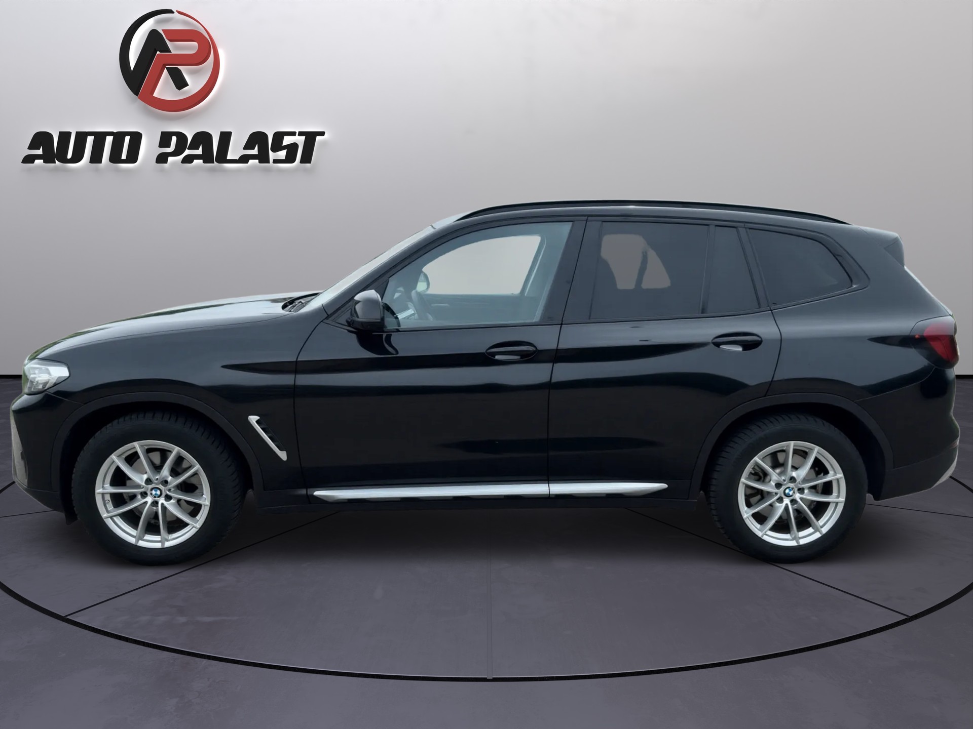 BMW X3 xDrive 20i-image-1