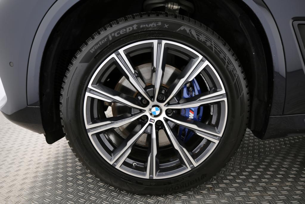 BMW X5 25d xDrive-image-18