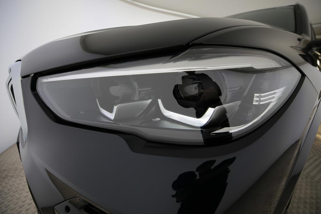 BMW X5 25d xDrive-image-15