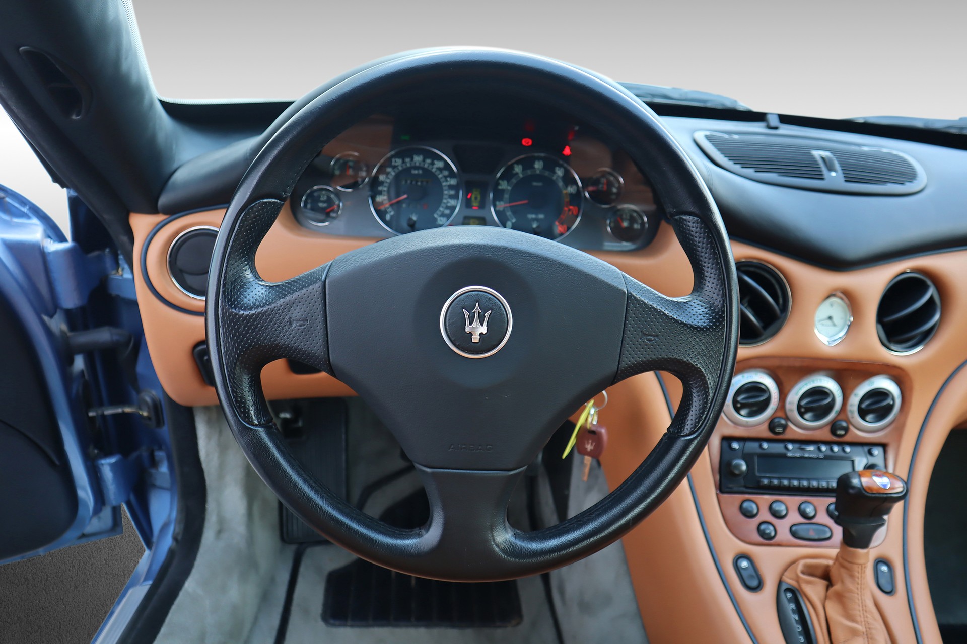 MASERATI 3200 GT-image-13