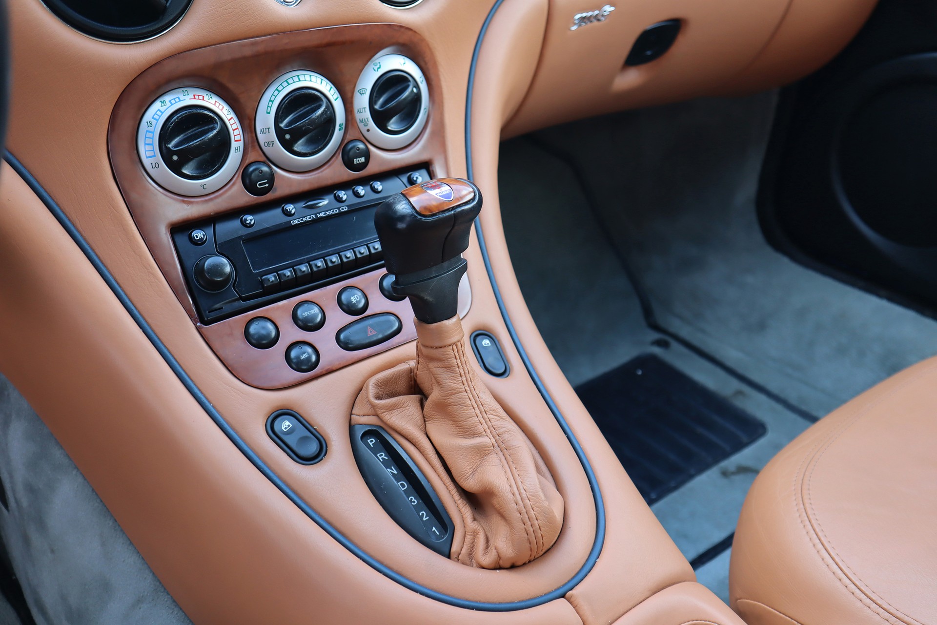 MASERATI 3200 GT-image-10
