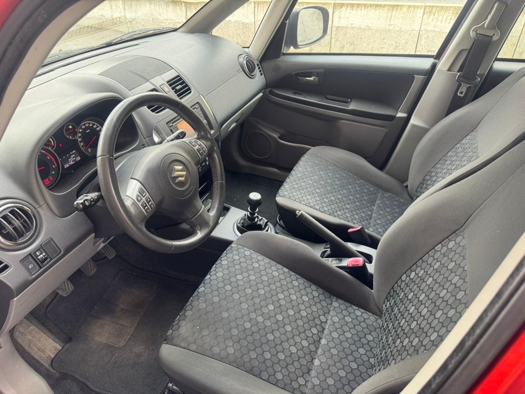 SUZUKI SX4 2.0 TD GL Top 4WD mit Standheizung-image-3