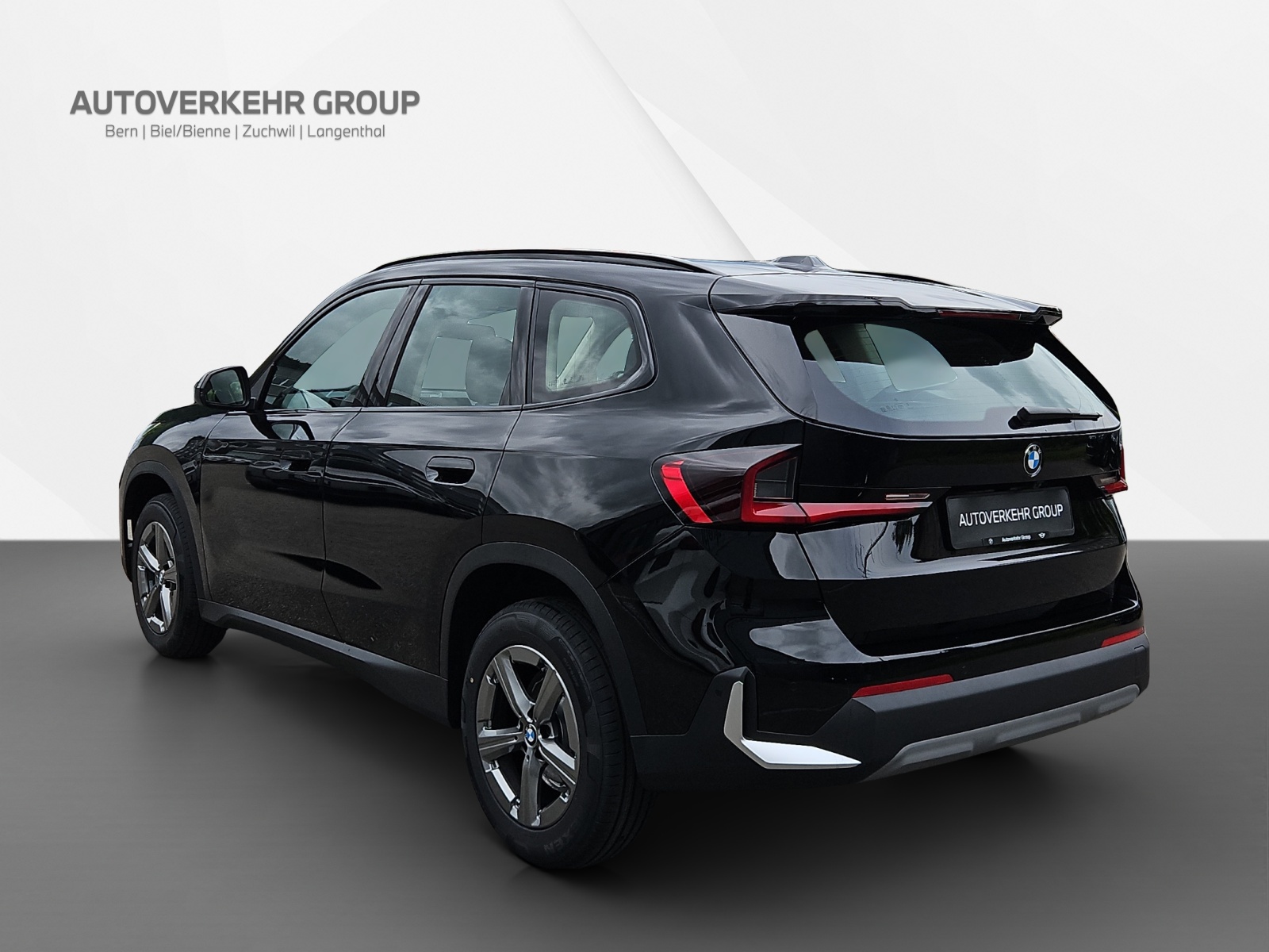 BMW X1 sDrive 18i-image-3