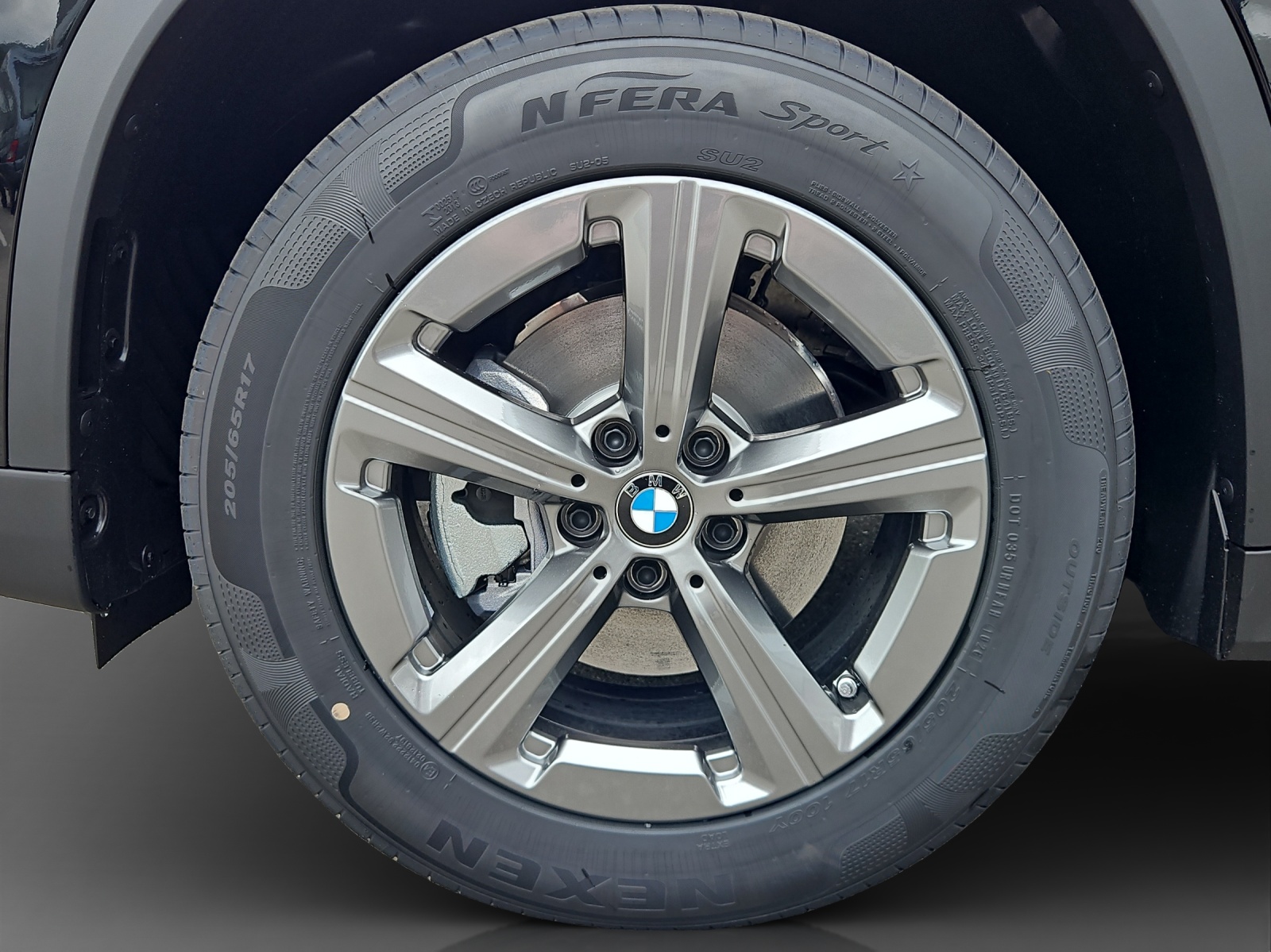 BMW X1 sDrive 18i-image-8