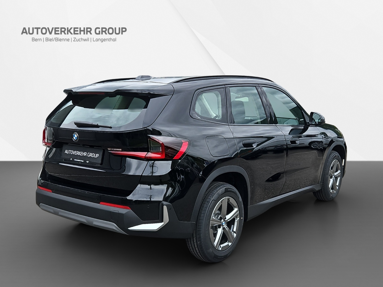 BMW X1 sDrive 18i-image-5