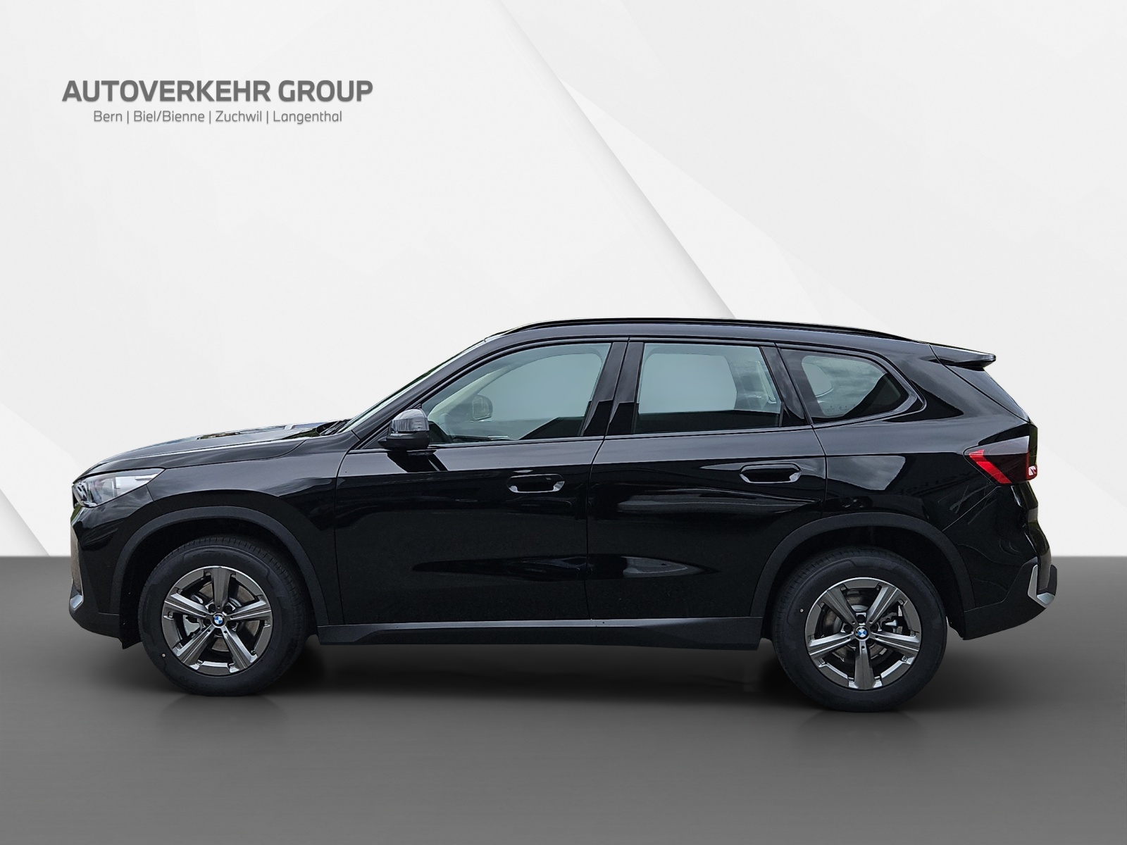 BMW X1 sDrive 18i-image-2