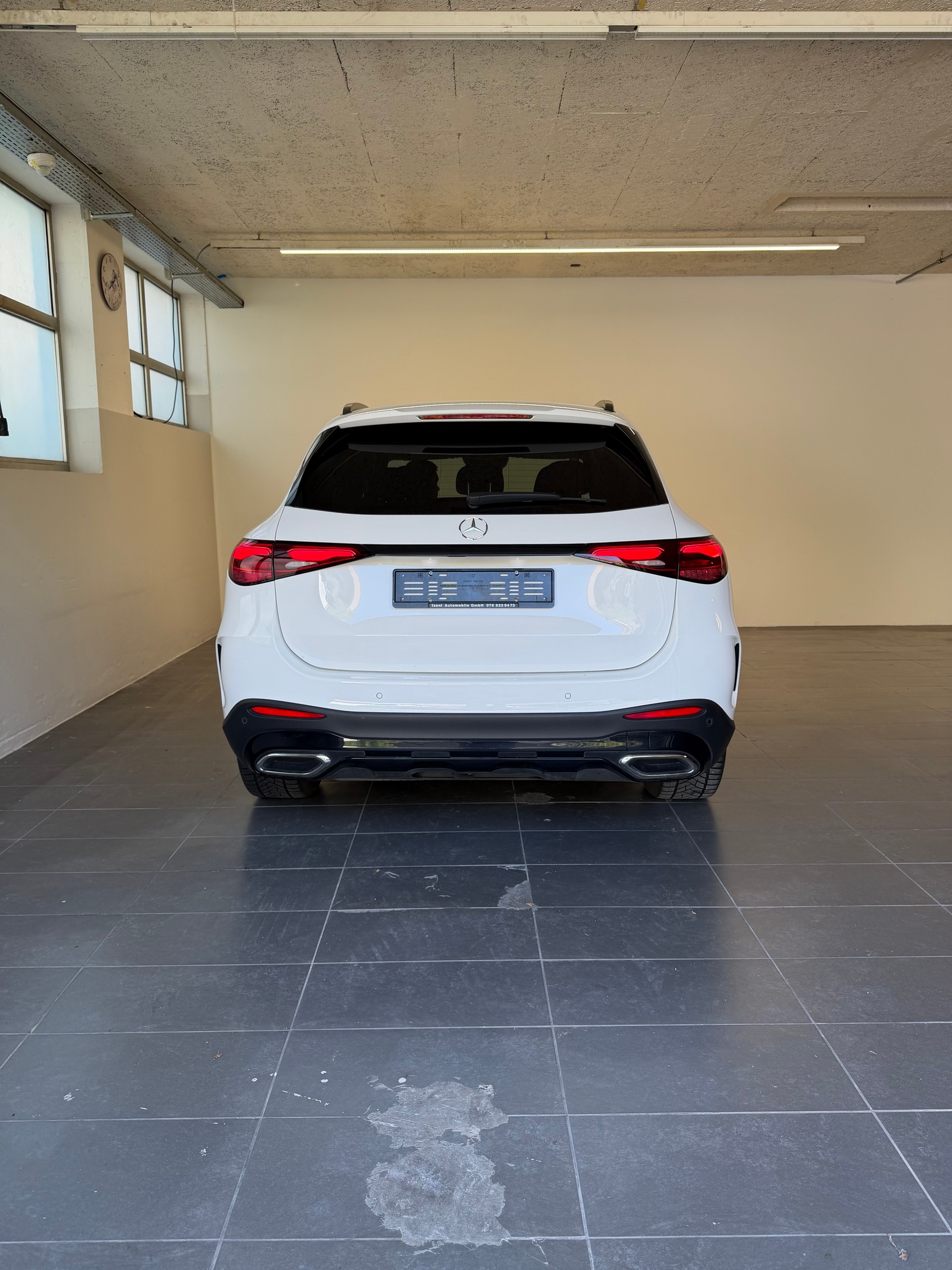 MERCEDES-BENZ Glc 220d AMG Line Plus 4Matic 9G-Tronic-image-8