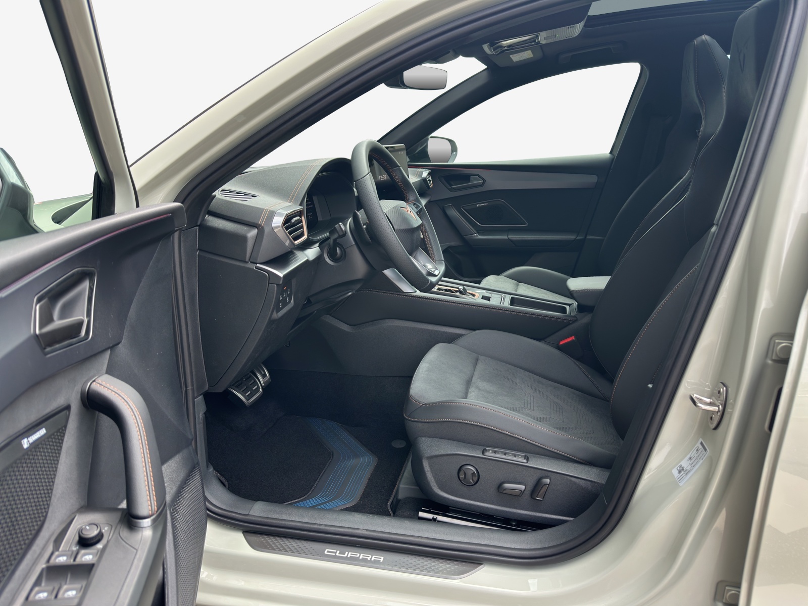 CUPRA LEON ST 1.5 e-HYBRID pHEV Prime Edition VZ DSG-image-7