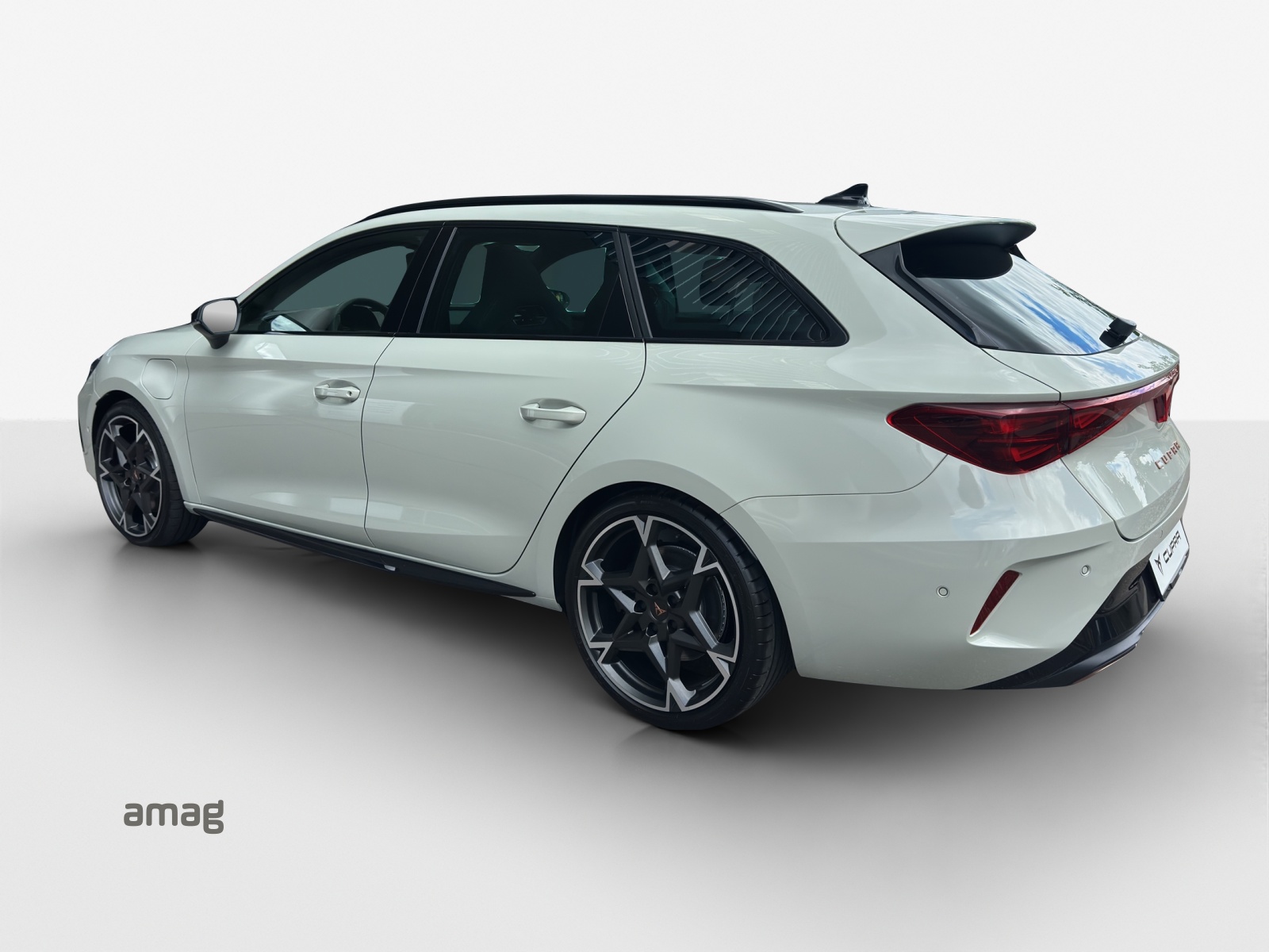 CUPRA LEON ST 1.5 e-HYBRID pHEV Prime Edition VZ DSG-image-2