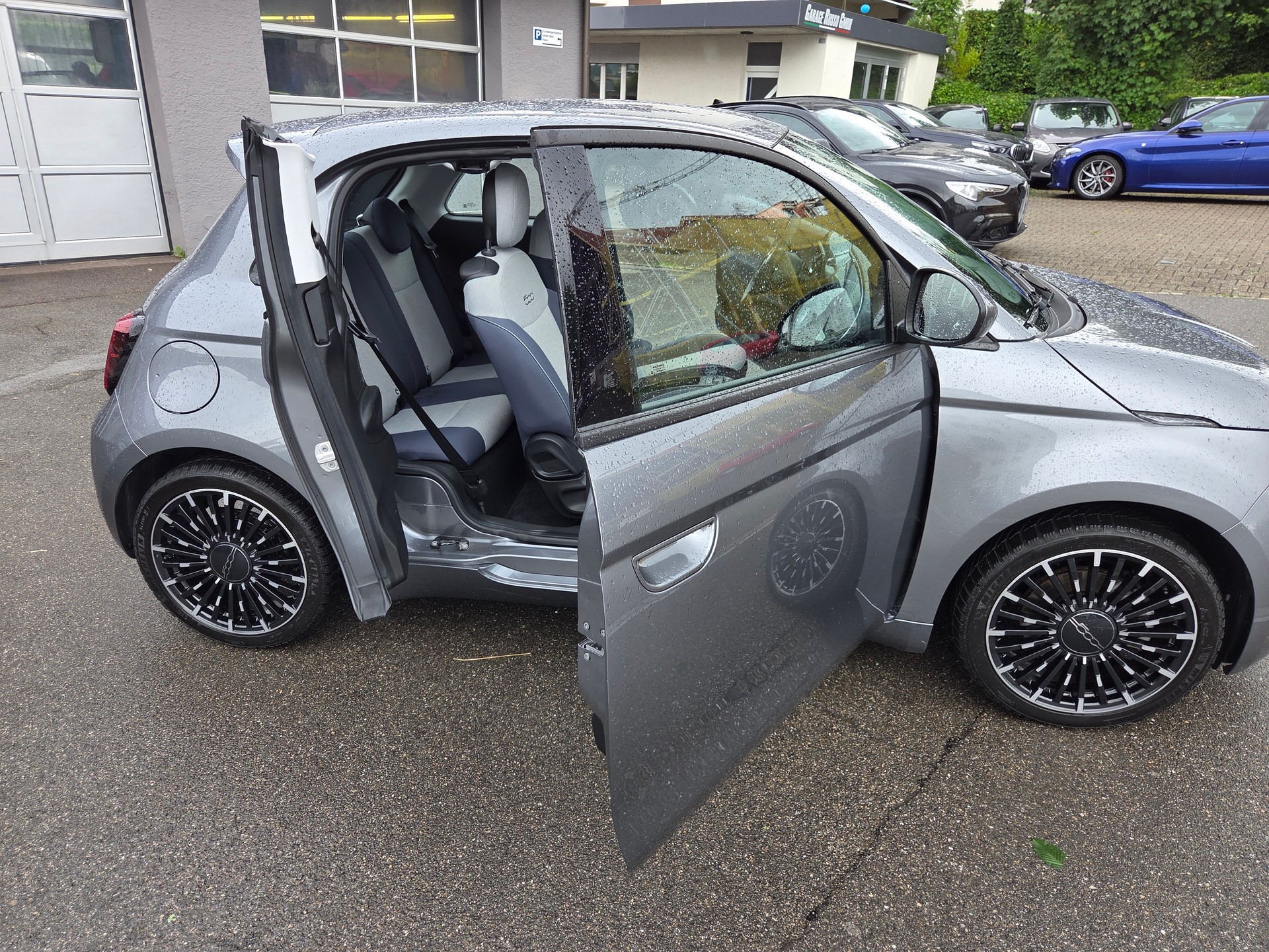 FIAT 500 3+1 electric 87 kW Icon-image-14